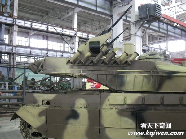 最新改型坦克新炮塔