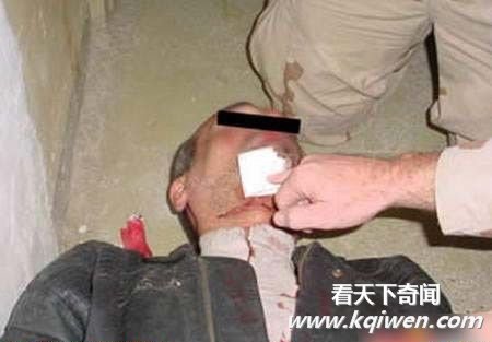 几十张美军虐囚照片大曝光 裸体虐俘触目惊心(组图)